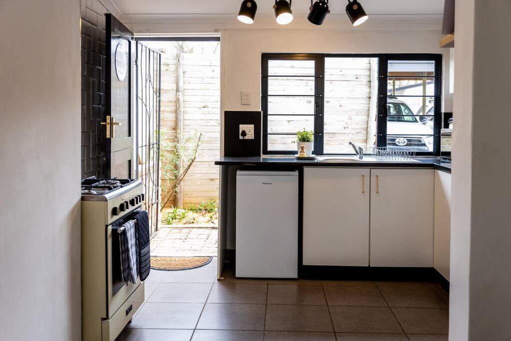 No 1 Dicks Street Apartment Howick Bagian luar foto